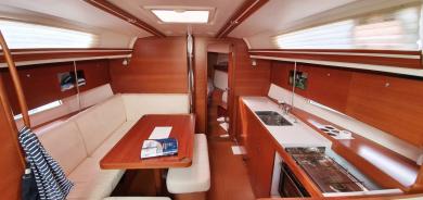 Dufour 375 Grand Large 2012